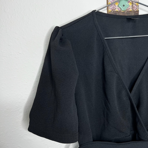 Black Peplum top - Picture 5 of 8